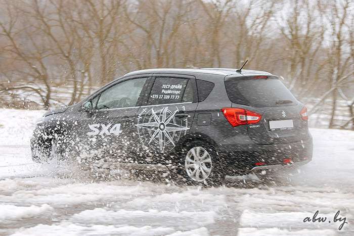 Suzuki SX4: дорого. Оправданно?