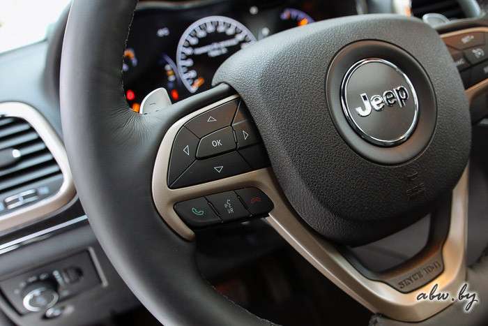 Jeep Grand Cherokee: другой статус