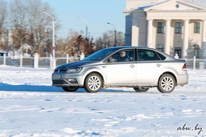 Даже на нем можно гонять. Тест-драйв VW Polo GT в формате трек-дня