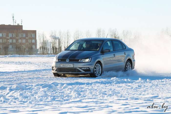 Даже на нем можно гонять. Тест-драйв VW Polo GT в формате трек-дня