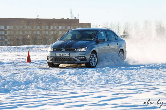Даже на нем можно гонять. Тест-драйв VW Polo GT в формате трек-дня