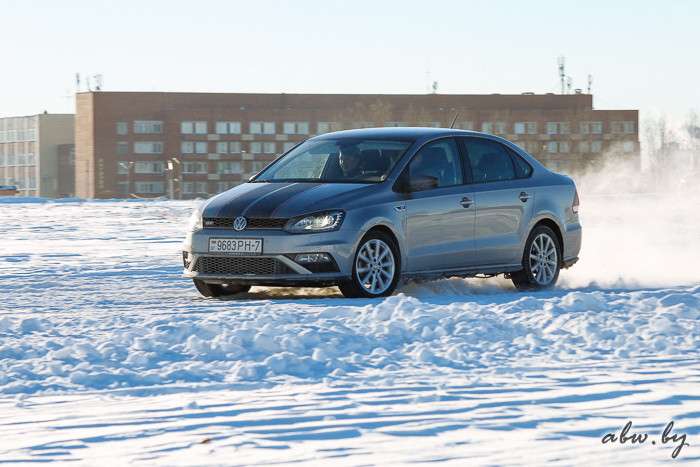 Даже на нем можно гонять. Тест-драйв VW Polo GT в формате трек-дня