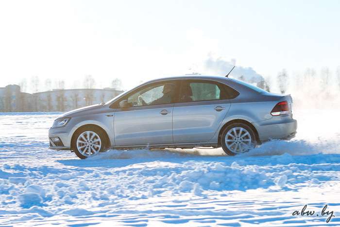 Даже на нем можно гонять. Тест-драйв VW Polo GT в формате трек-дня
