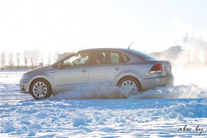 Даже на нем можно гонять. Тест-драйв VW Polo GT в формате трек-дня