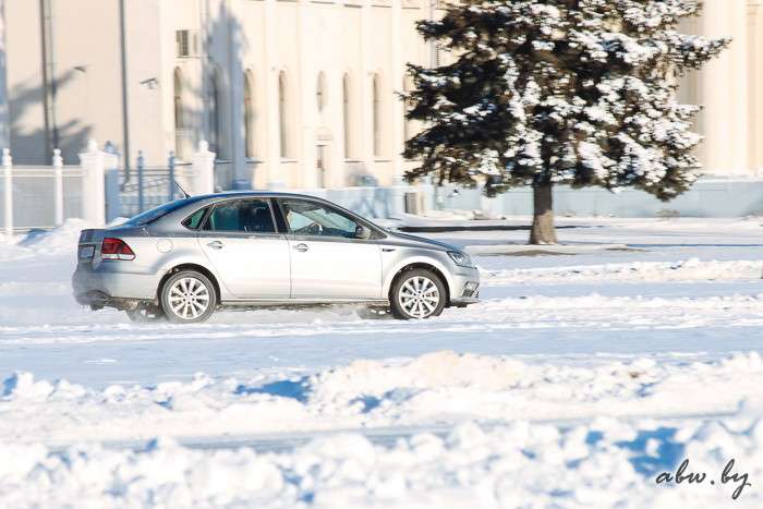 Даже на нем можно гонять. Тест-драйв VW Polo GT в формате трек-дня