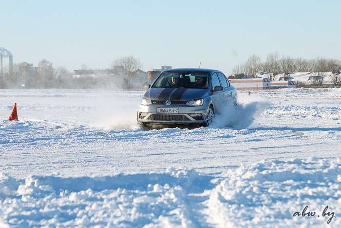 Даже на нем можно гонять. Тест-драйв VW Polo GT в формате трек-дня