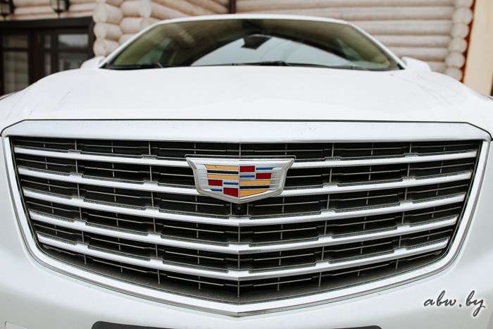 Тестируем Cadillac XT5 