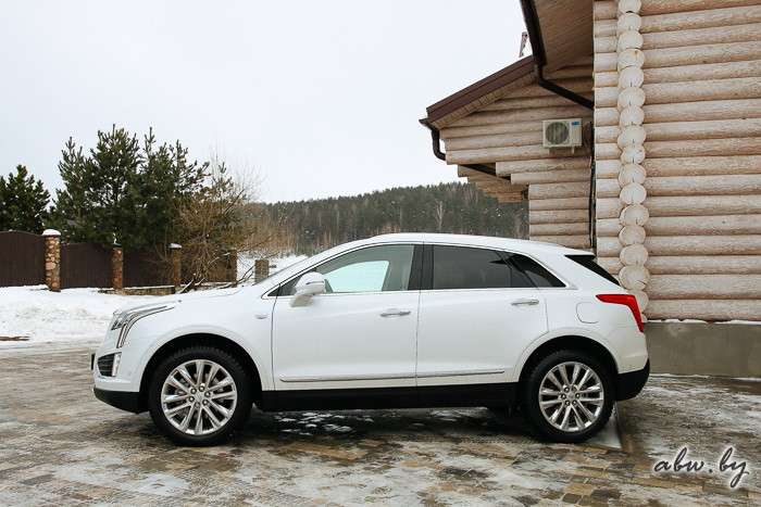 Тестируем Cadillac XT5 