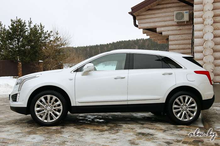 Тестируем Cadillac XT5 