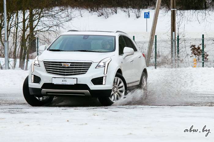 Тестируем Cadillac XT5 