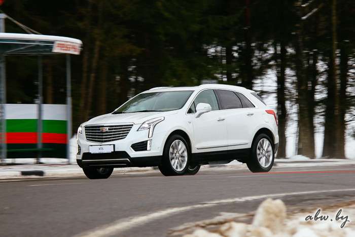 Тестируем Cadillac XT5 