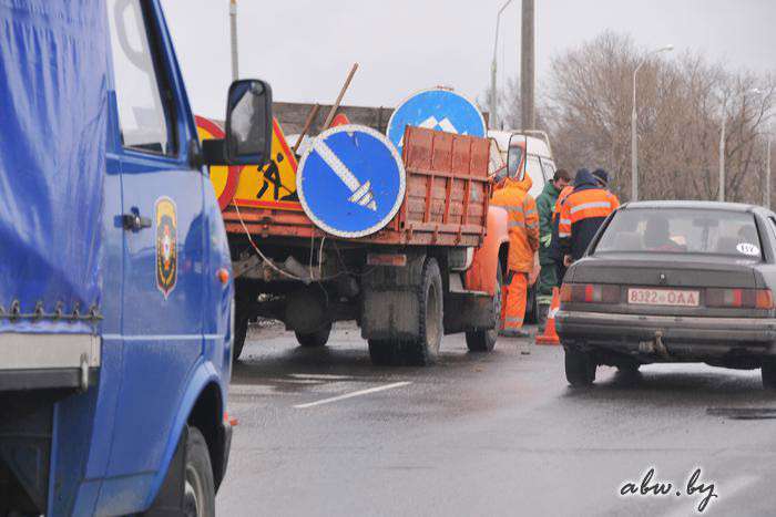 Перспективы госпошлины, против которой таксисты и чиновники