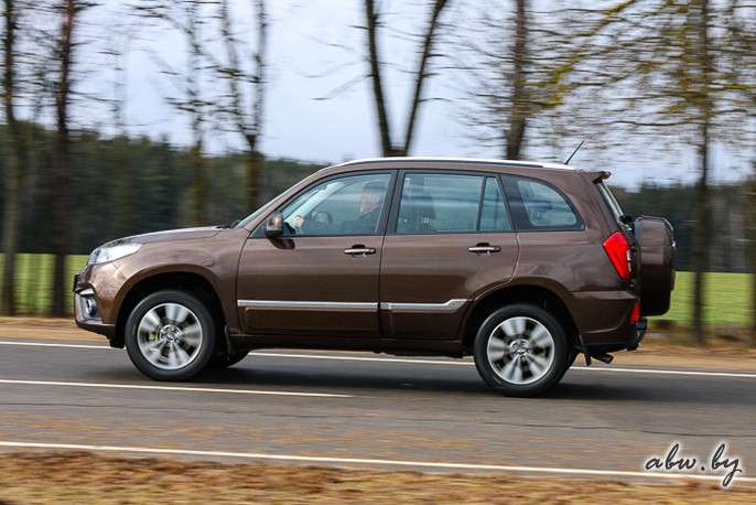 Не последнее китайское предупреждение. Тест-драйв обновленного Chery Tiggo 3