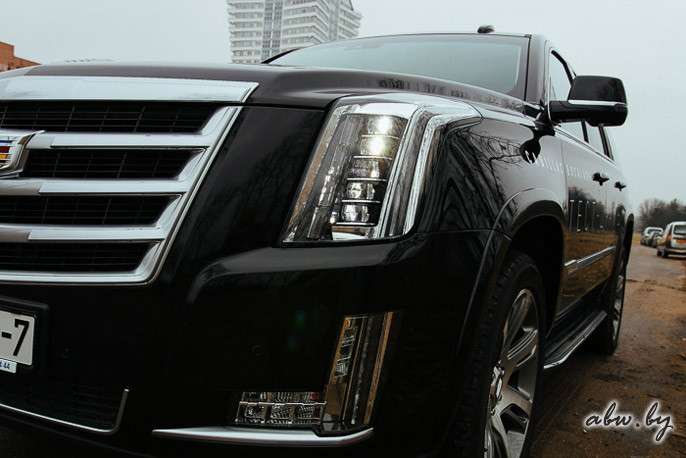 Дрифт, драг и 4 цилиндра... Тест-драйв Cadillac Escalade белорусской сборки