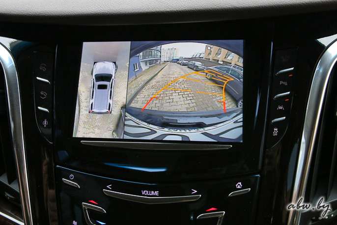 Дрифт, драг и 4 цилиндра... Тест-драйв Cadillac Escalade белорусской сборки