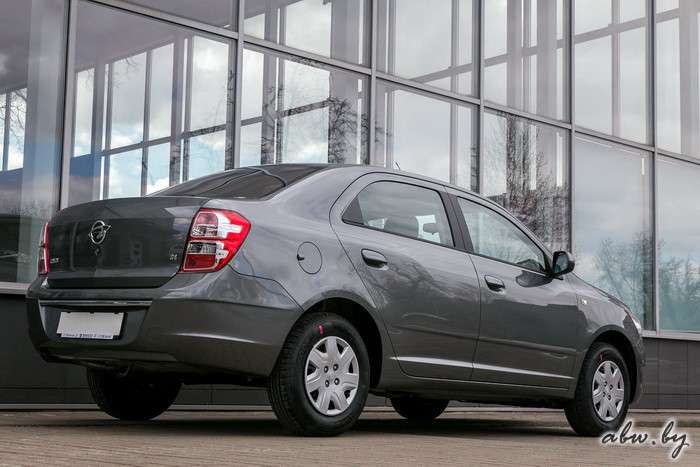 Ravon пишем - Chevrolet в уме. Первый белорусский тест-драйв седана из Узбекистана