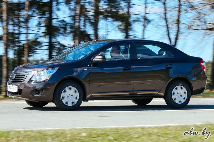 Ravon пишем - Chevrolet в уме. Первый белорусский тест-драйв седана из Узбекистана