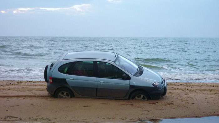 Renault Scenic RX4: головная боль или куча преимуществ?