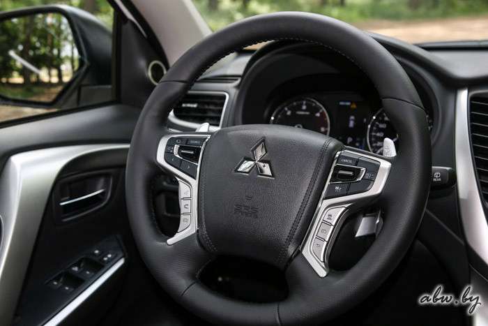 И с дизелем тоже Sport? Тестируем новую модификацию Mitsubishi Pajero Sport
