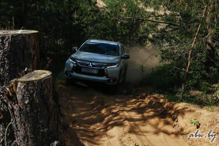 И с дизелем тоже Sport? Тестируем новую модификацию Mitsubishi Pajero Sport