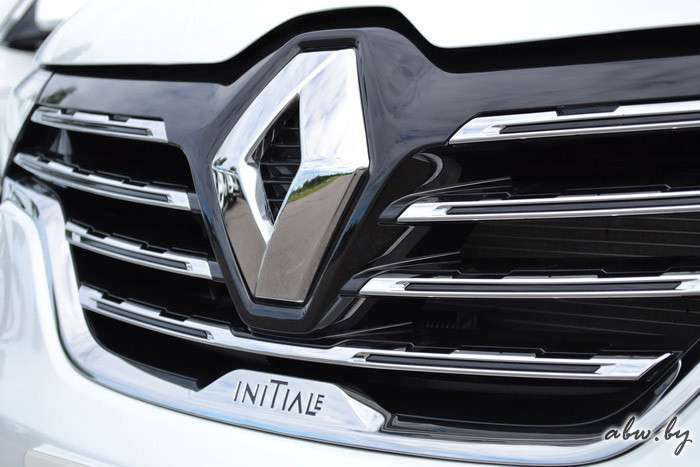Попытка не пытка. Тест-драйв Renault Koleos, который хочет взять реванш за ошибки прошлого