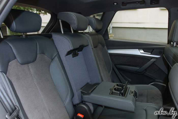 Audi Q5: шаблон идеального кроссовера?