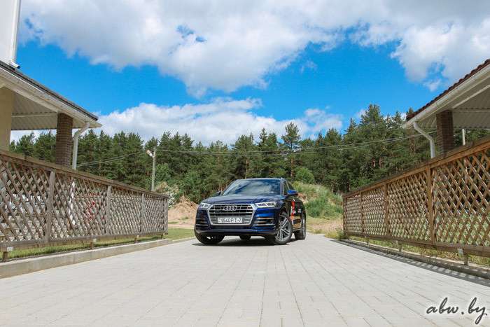 Audi Q5: шаблон идеального кроссовера?