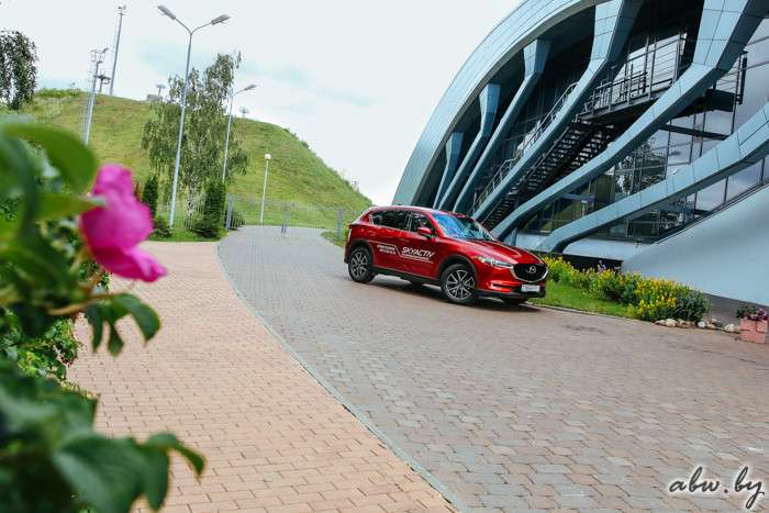 Снаружи страсть - внутри быт. Тест-драйв новой Mazda CX-5