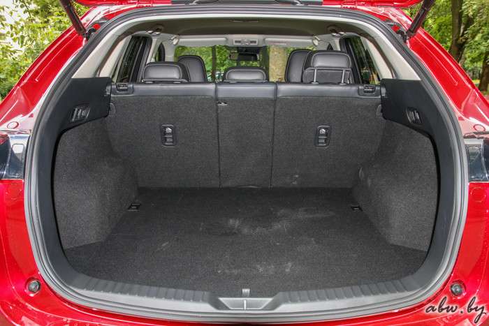 Снаружи страсть - внутри быт. Тест-драйв новой Mazda CX-5