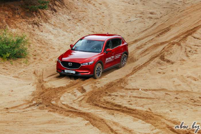 Снаружи страсть - внутри быт. Тест-драйв новой Mazda CX-5