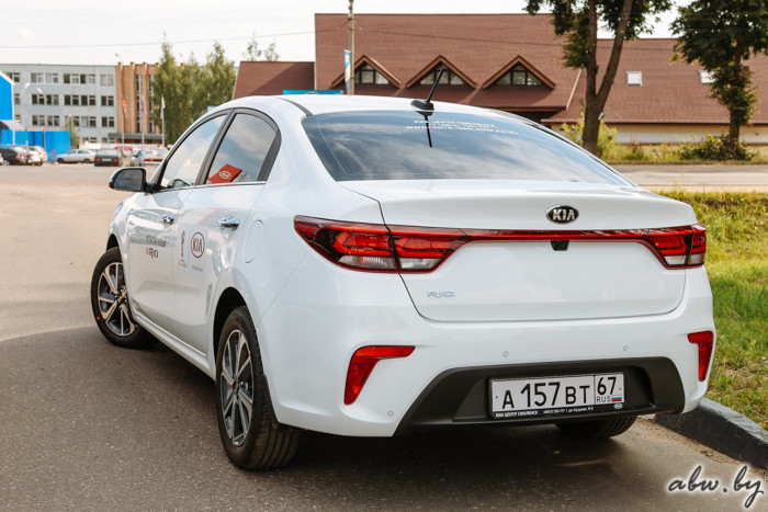 Из Смоленска с любовью. Тест-драйв нового KIA Rio - первого в cвоем классе 