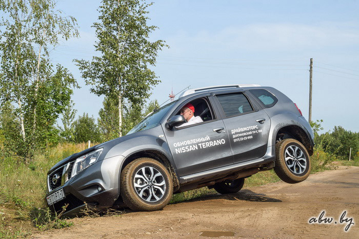 Отрываем колеса: внедорожный тест-драйв кроссоверов Nissan