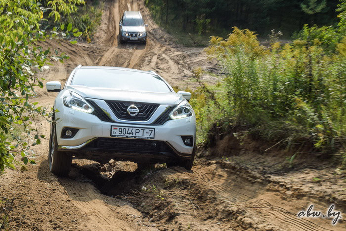 Отрываем колеса: внедорожный тест-драйв кроссоверов Nissan