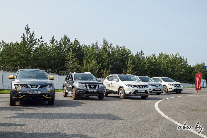 Отрываем колеса: внедорожный тест-драйв кроссоверов Nissan