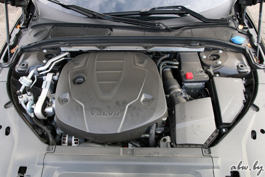Volvo V90 Cross Country: характер нордический, стойкий