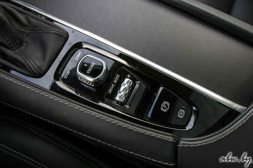 Volvo V90 Cross Country: характер нордический, стойкий