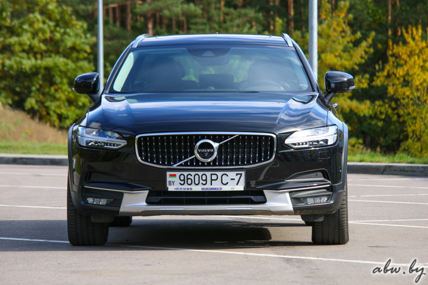 Volvo V90 Cross Country: характер нордический, стойкий