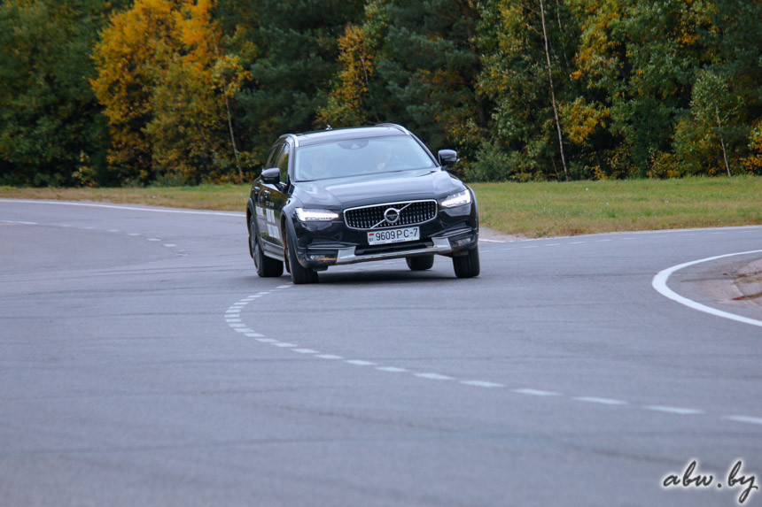 Volvo V90 Cross Country: характер нордический, стойкий