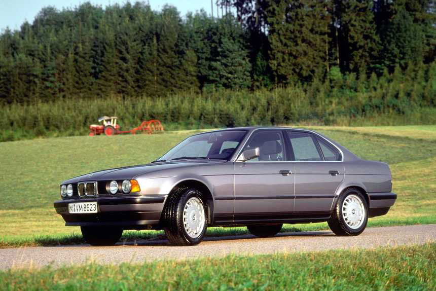 С приставкой Х. Что собой представляет полный привод BMW