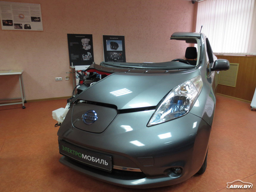 Пилите гири, или Что мы увидели в Nissan Leaf, который был 