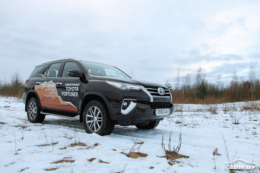 Toyota Fortuner: не изменяя принципам, не отставая от времени