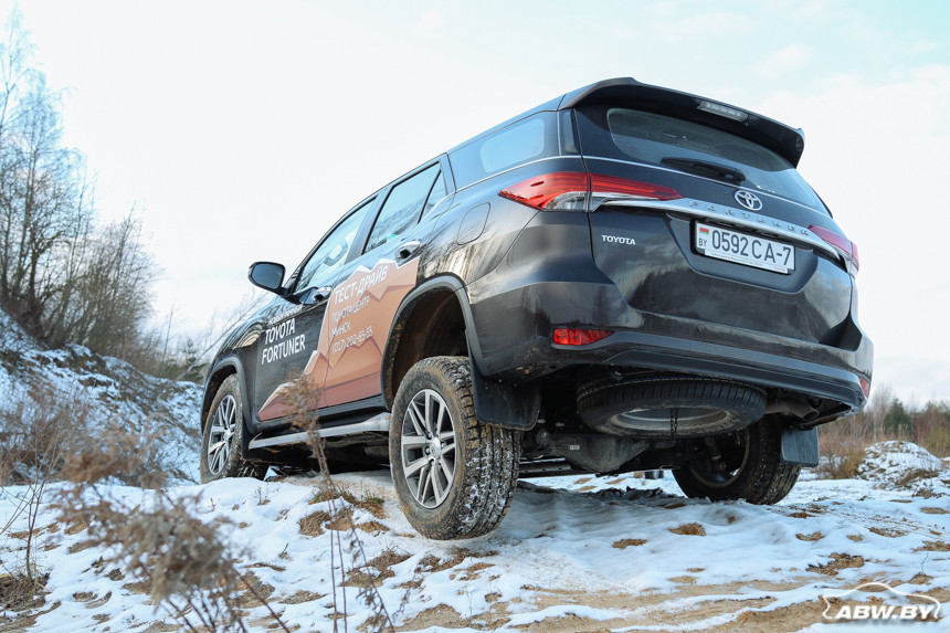 Toyota Fortuner: не изменяя принципам, не отставая от времени