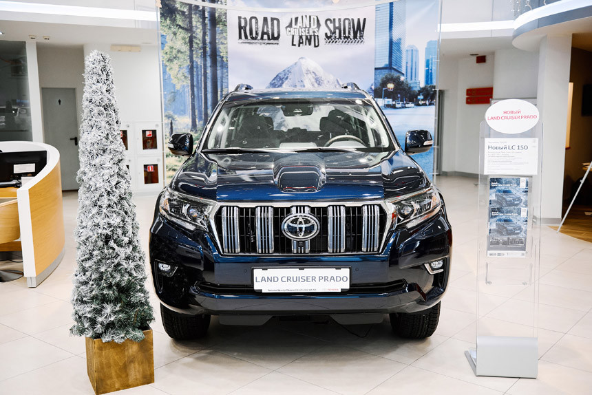 Три рецепта честного внедорожника от Toyota
