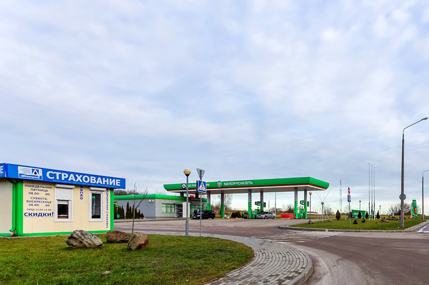 В Гродно на одной из заправок автомобилистам по ошибке заливали дизтопливо вместо бензина