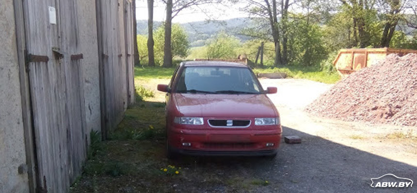 Универсальный SEAT. Отправился в Германию за 