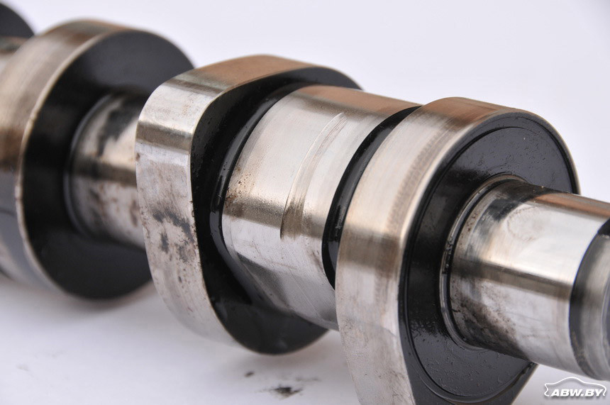 Не Common Rail единым. Чем на Bosch, Delphi, Denso или Siemens непохож Caterpillar и что его губит