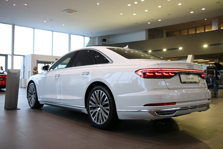 Великолепие: новая Audi A8 представлена в Минске