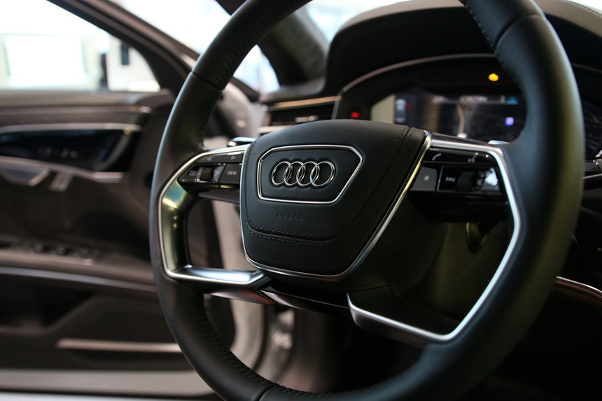Великолепие: новая Audi A8 представлена в Минске