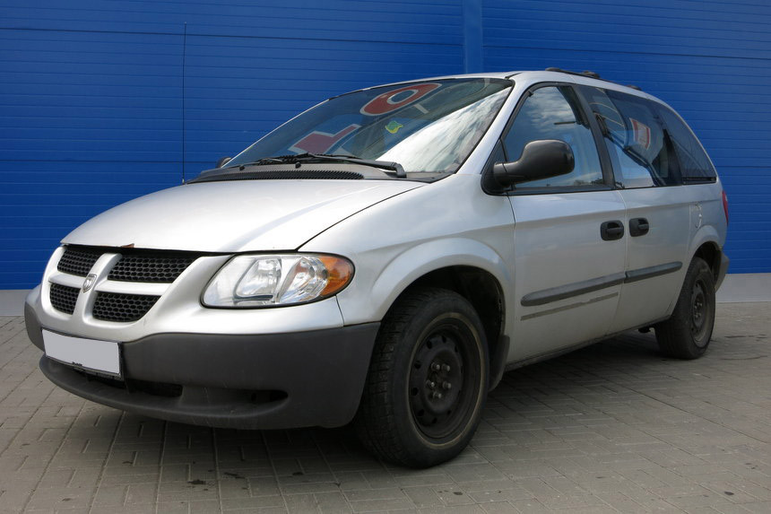 Chrysler voyager dodge. Крайслер Вояджер 4 поколения. Додж Вояджер. Додж Вояджер 4 поколения. Додж Караван 4 поколения