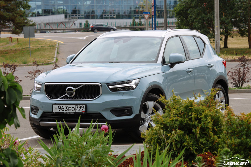 Главное - нащёлкать. Тест-драйв Volvo XC40, который не спутаешь ни с кем
